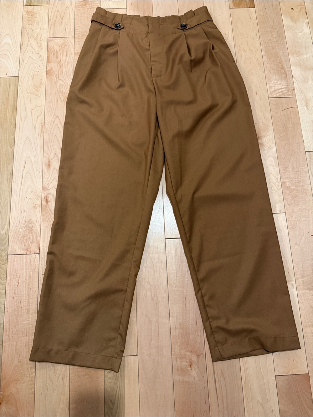 Commense high waist trousers in Brown